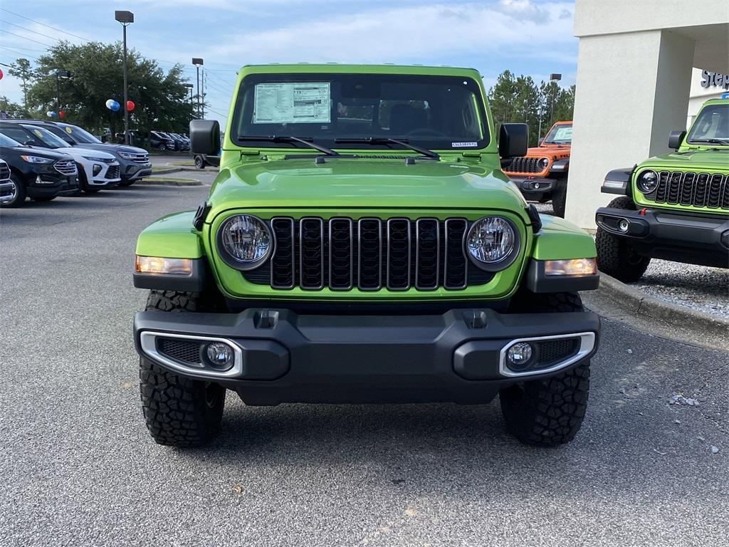 new 2025 Jeep Gladiator car, priced at $44,540
