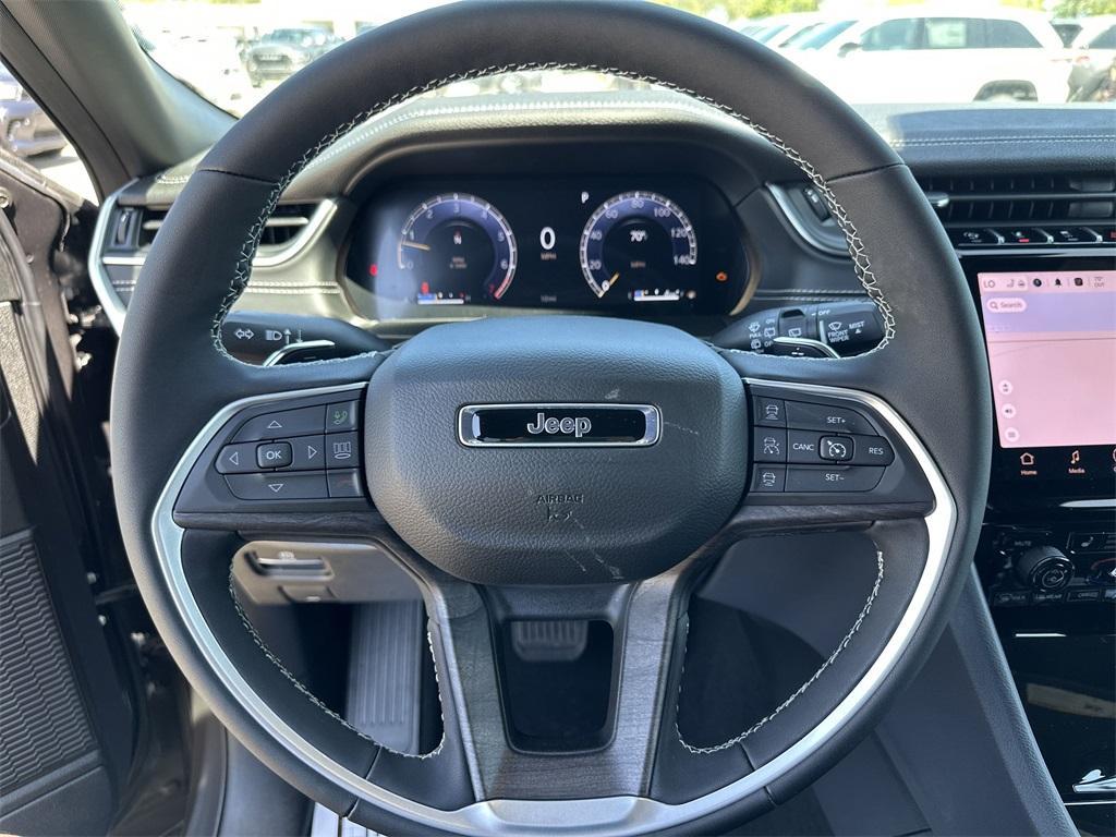 new 2025 Jeep Grand Cherokee L car, priced at $46,885