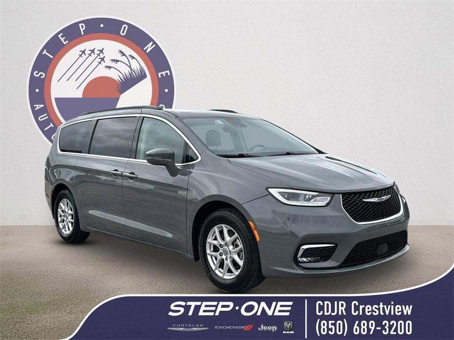 used 2022 Chrysler Pacifica car, priced at $23,373