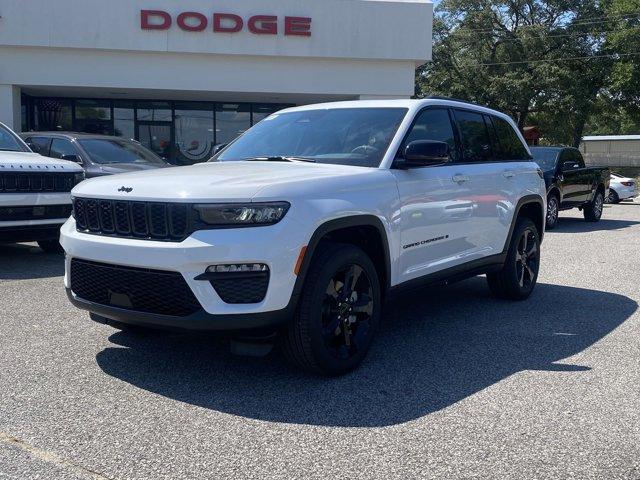 new 2024 Jeep Grand Cherokee car, priced at $46,703