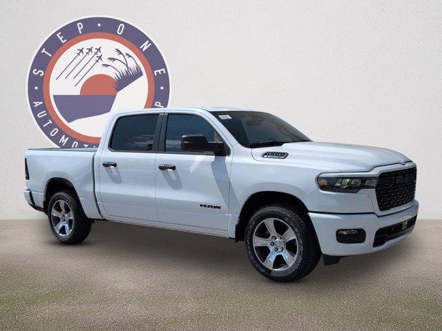 new 2025 Ram 1500 car, priced at $45,421