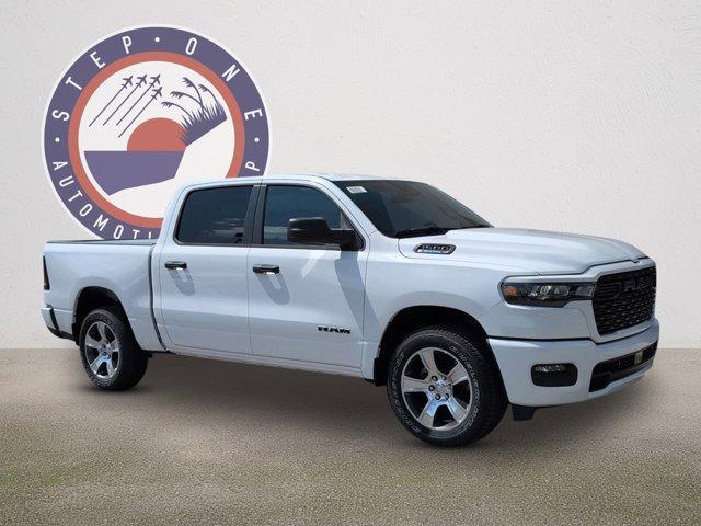 new 2025 Ram 1500 car, priced at $45,421