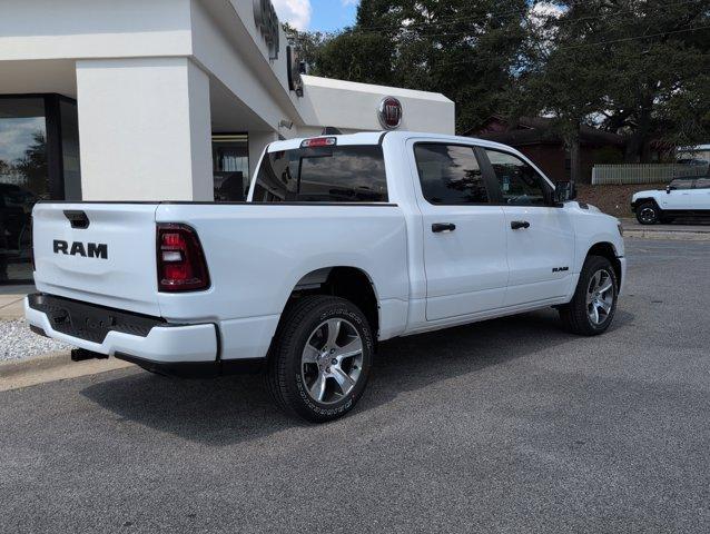 new 2025 Ram 1500 car, priced at $45,421