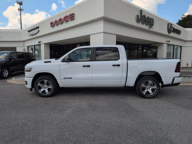new 2025 Ram 1500 car, priced at $45,421