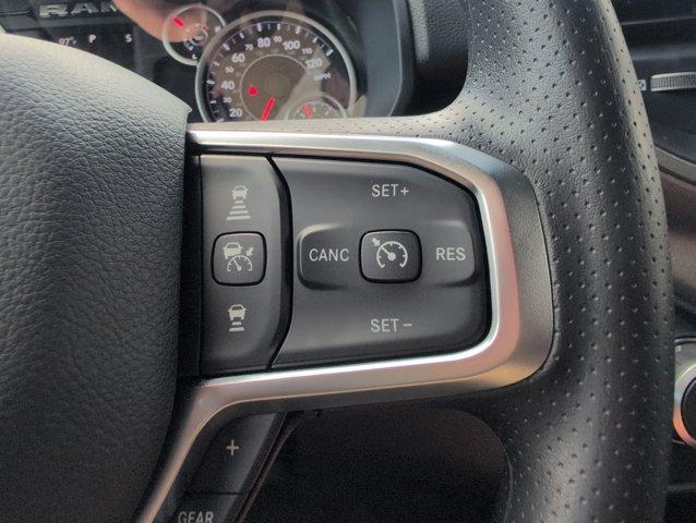 new 2025 Ram 1500 car, priced at $45,421