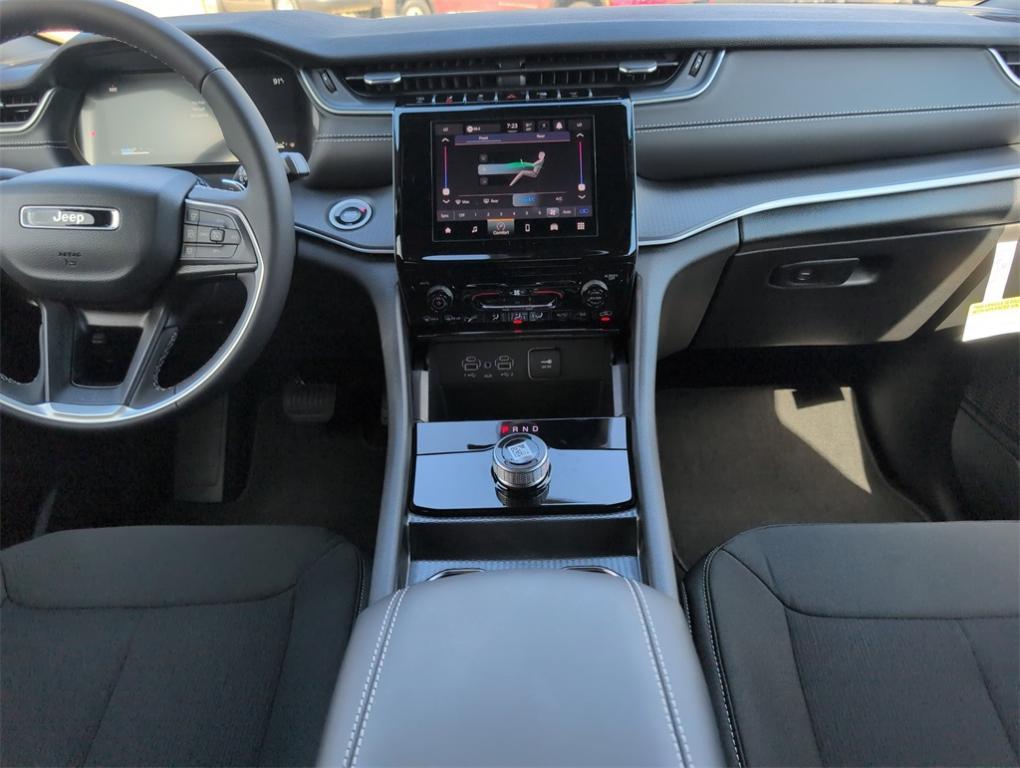 new 2025 Jeep Grand Cherokee L car, priced at $35,453