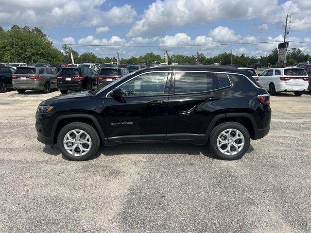 new 2024 Jeep Compass car, priced at $29,376