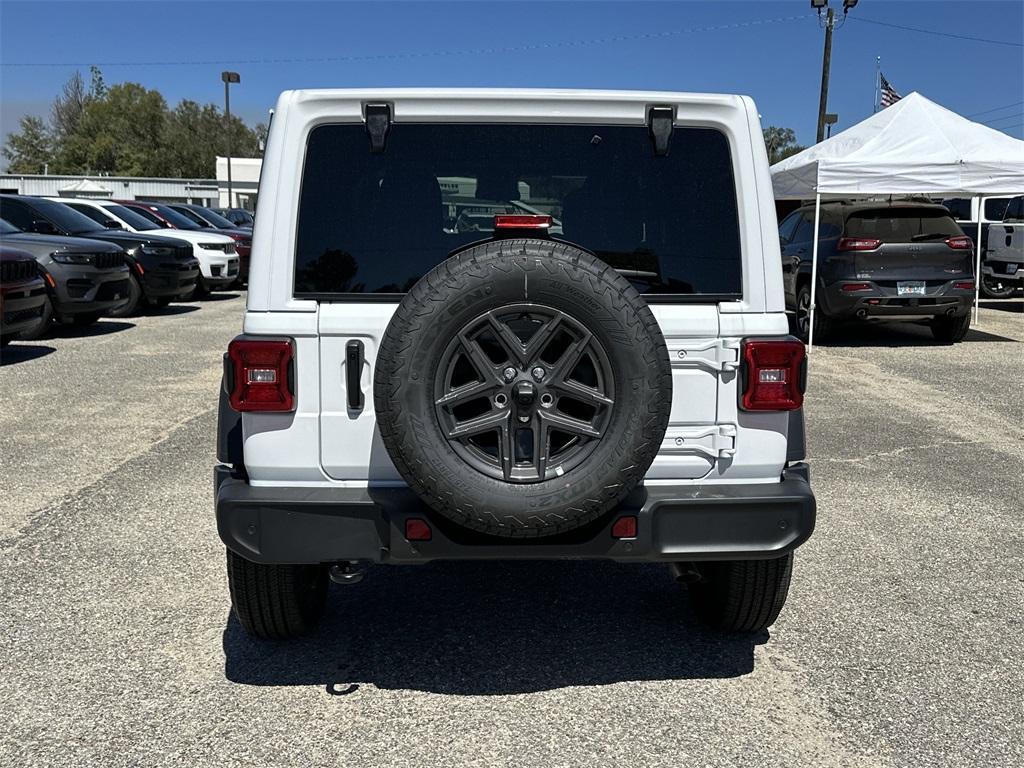 new 2025 Jeep Wrangler car, priced at $49,025
