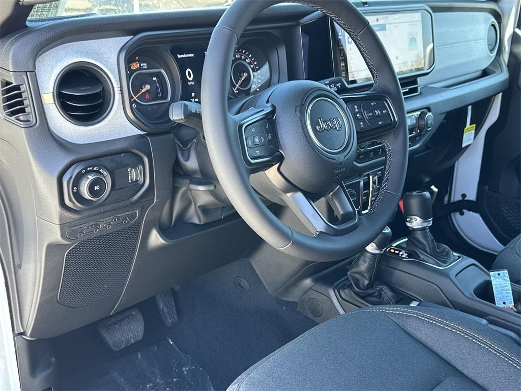new 2025 Jeep Wrangler car, priced at $49,025