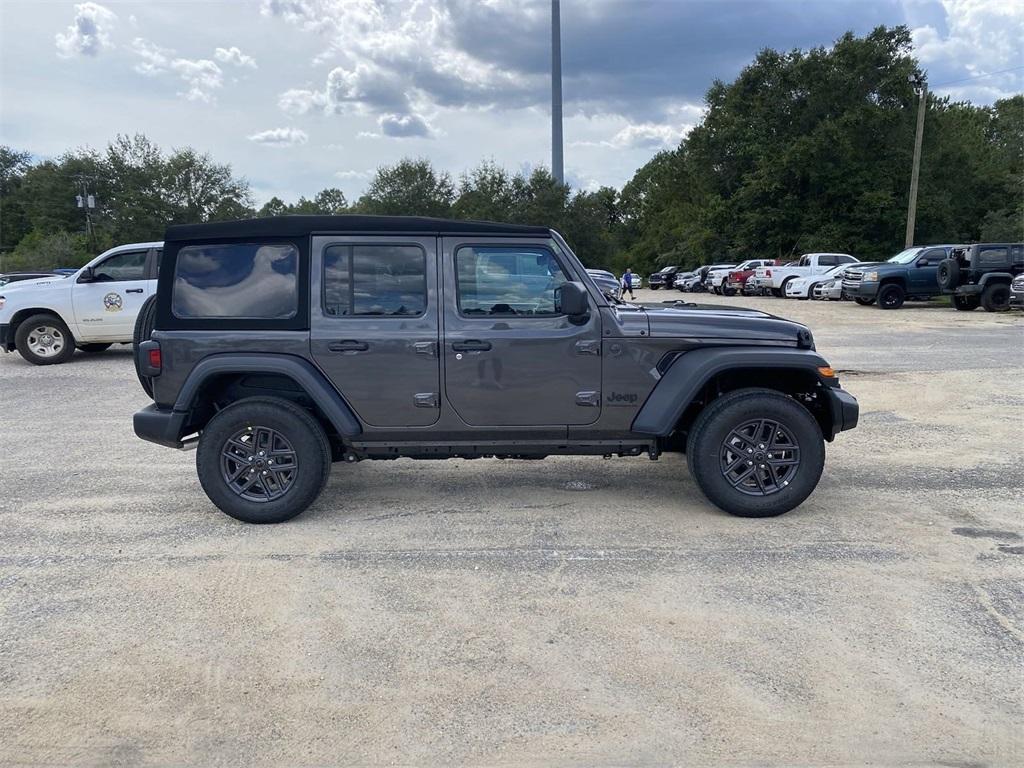 new 2024 Jeep Wrangler car, priced at $43,080