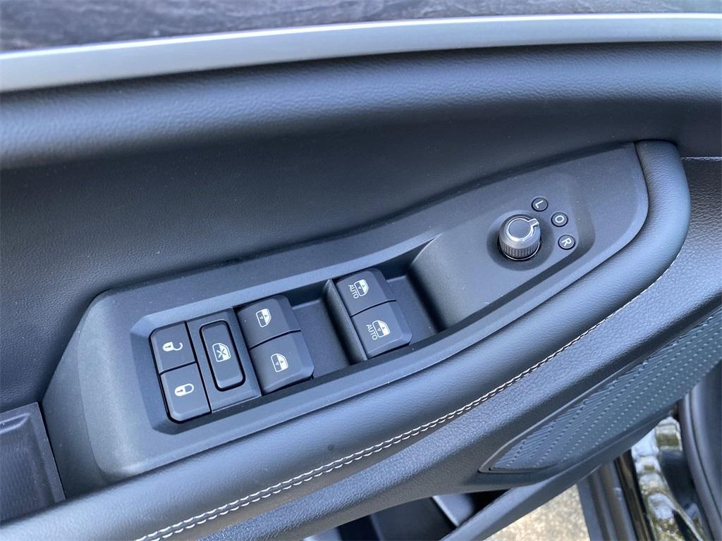 new 2025 Jeep Grand Cherokee L car, priced at $50,622