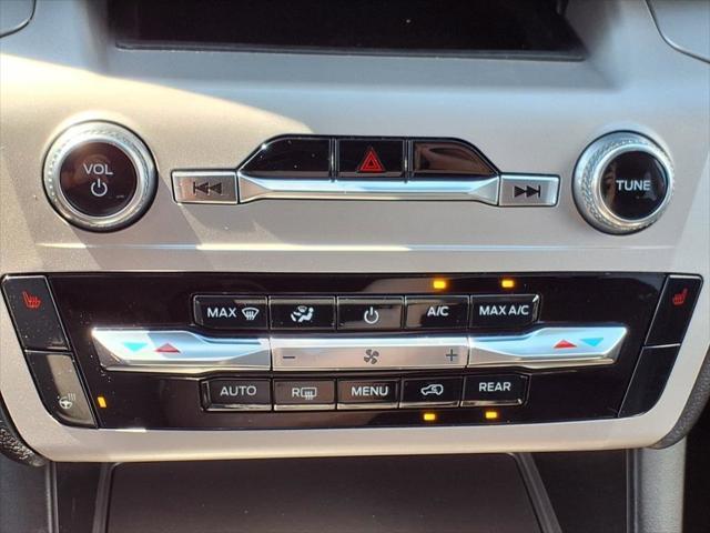 used 2023 Ford Explorer car, priced at $33,998
