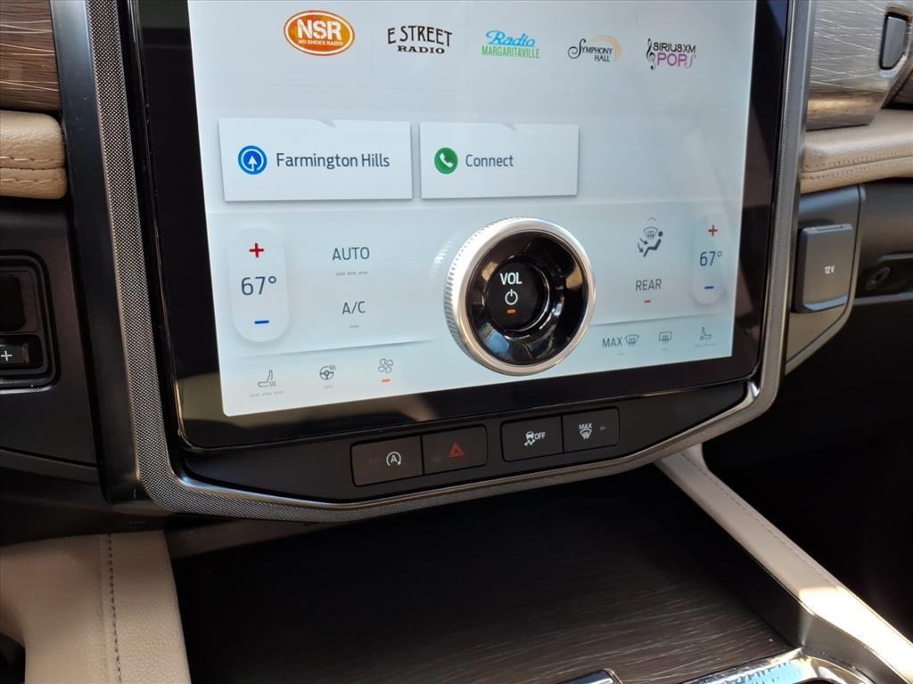 used 2024 Ford Expedition car, priced at $57,998