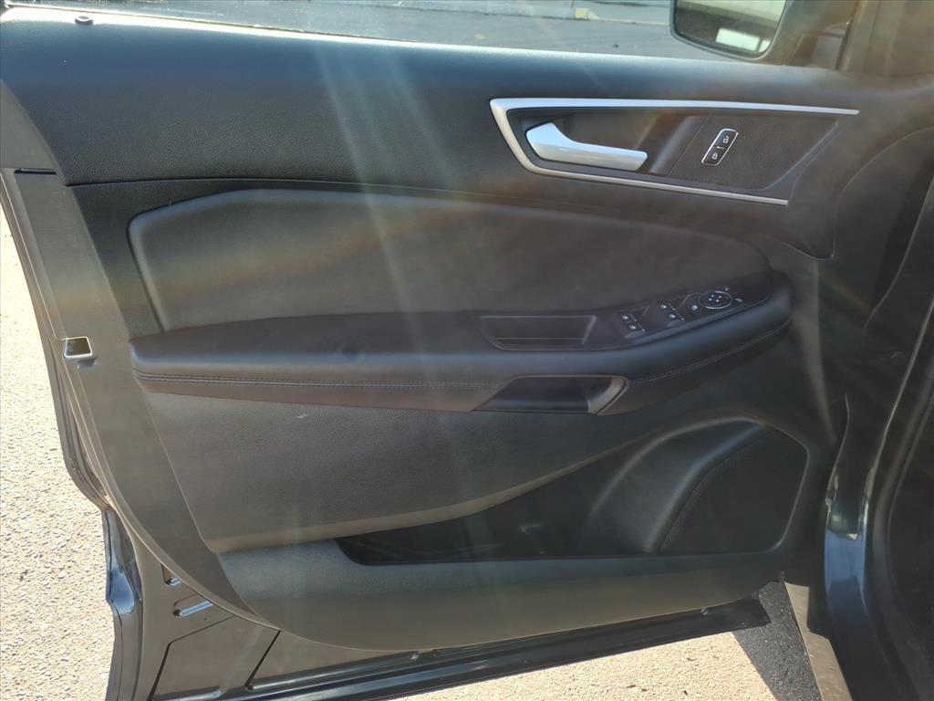 used 2024 Ford Edge car, priced at $28,498