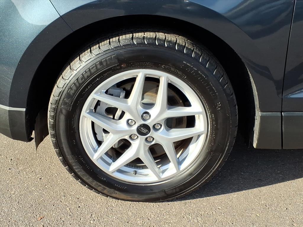 used 2024 Ford Edge car, priced at $28,498