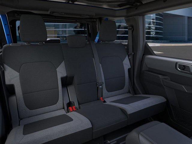 new 2025 Ford Bronco car, priced at $43,032