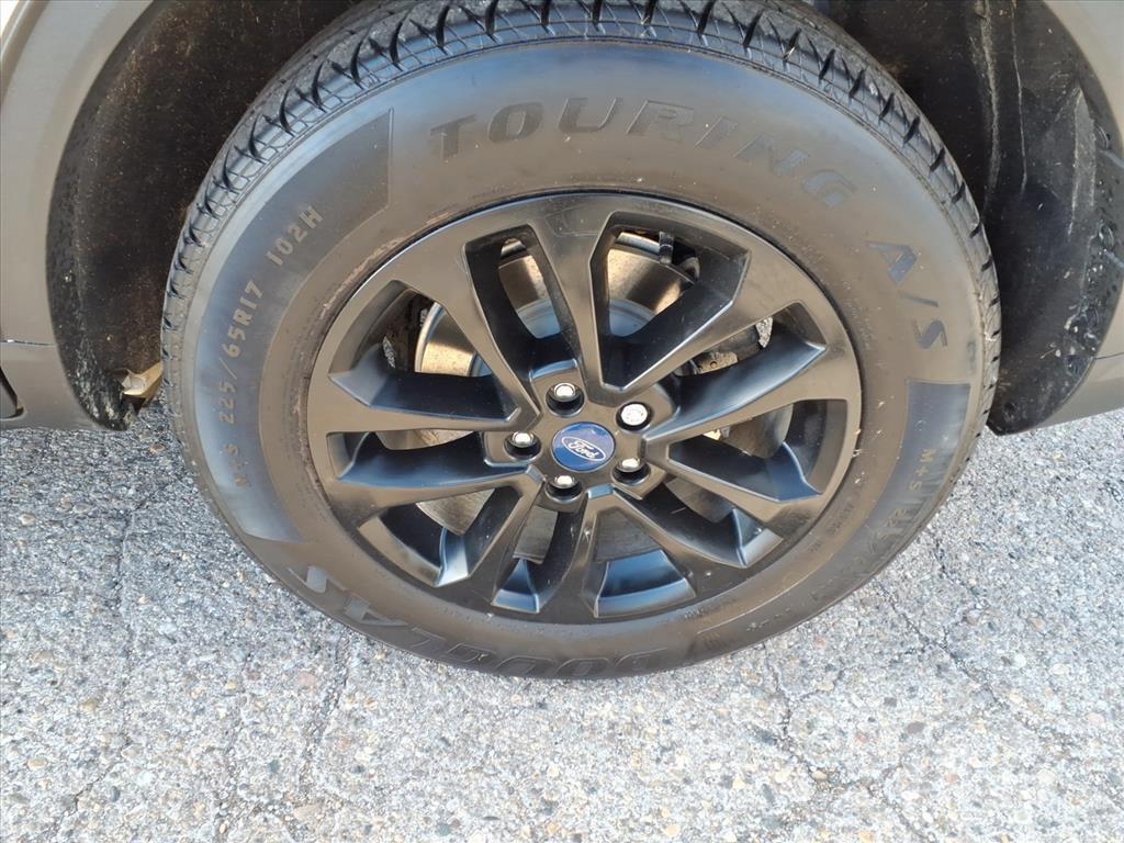 used 2020 Ford Escape car, priced at $16,398