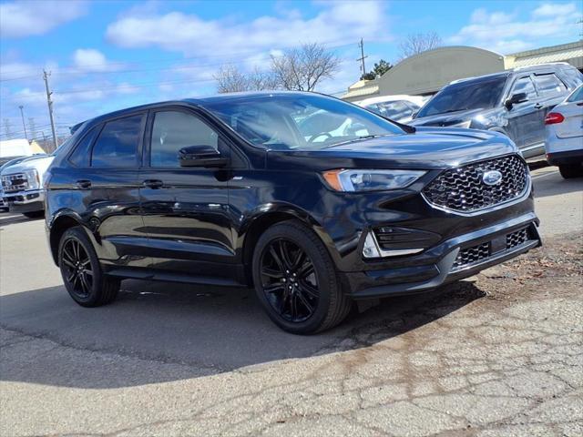 used 2022 Ford Edge car, priced at $27,998