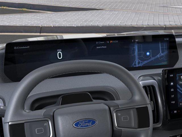 new 2025 Ford Expedition car, priced at $68,642