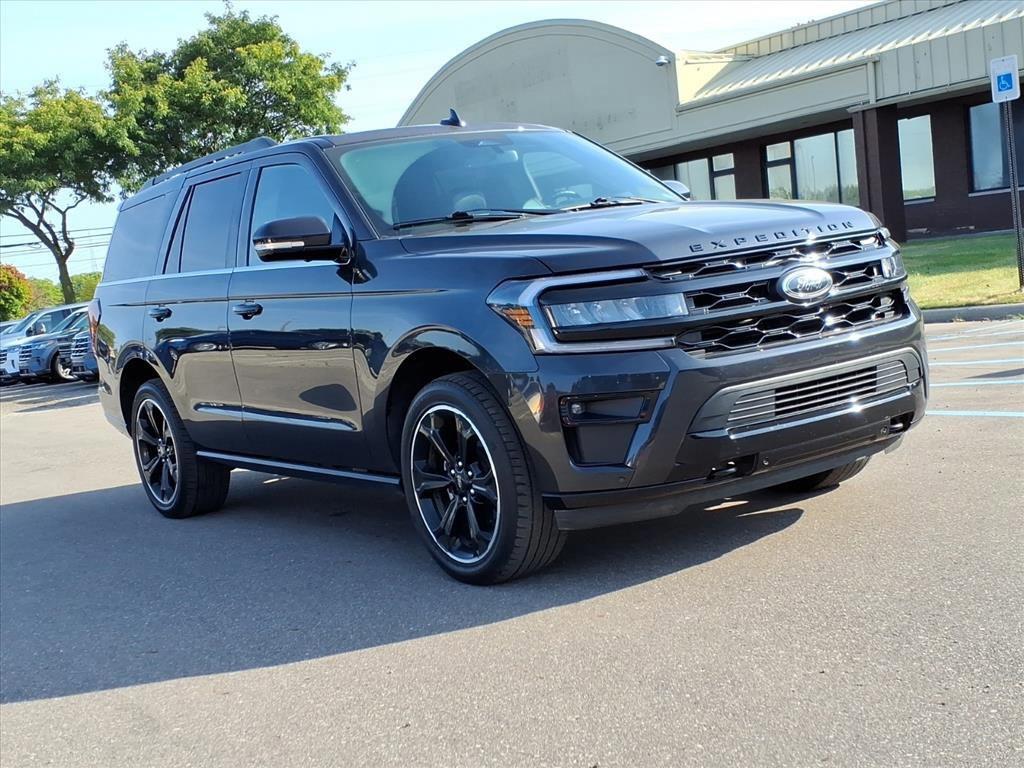 used 2022 Ford Expedition car, priced at $49,998