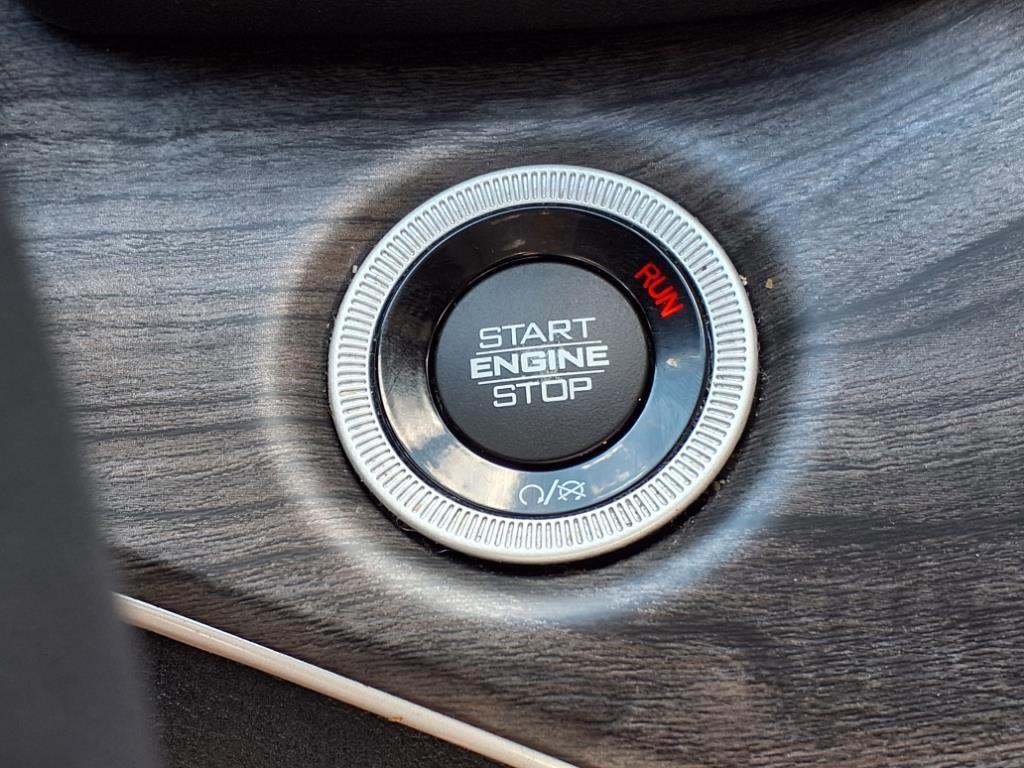 used 2023 Jeep Grand Cherokee car, priced at $29,449