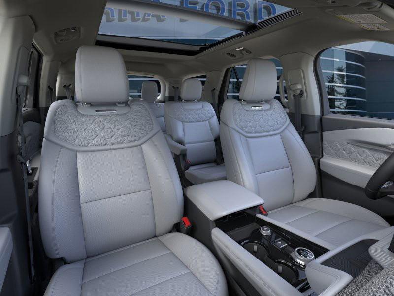 new 2025 Ford Explorer car, priced at $53,917