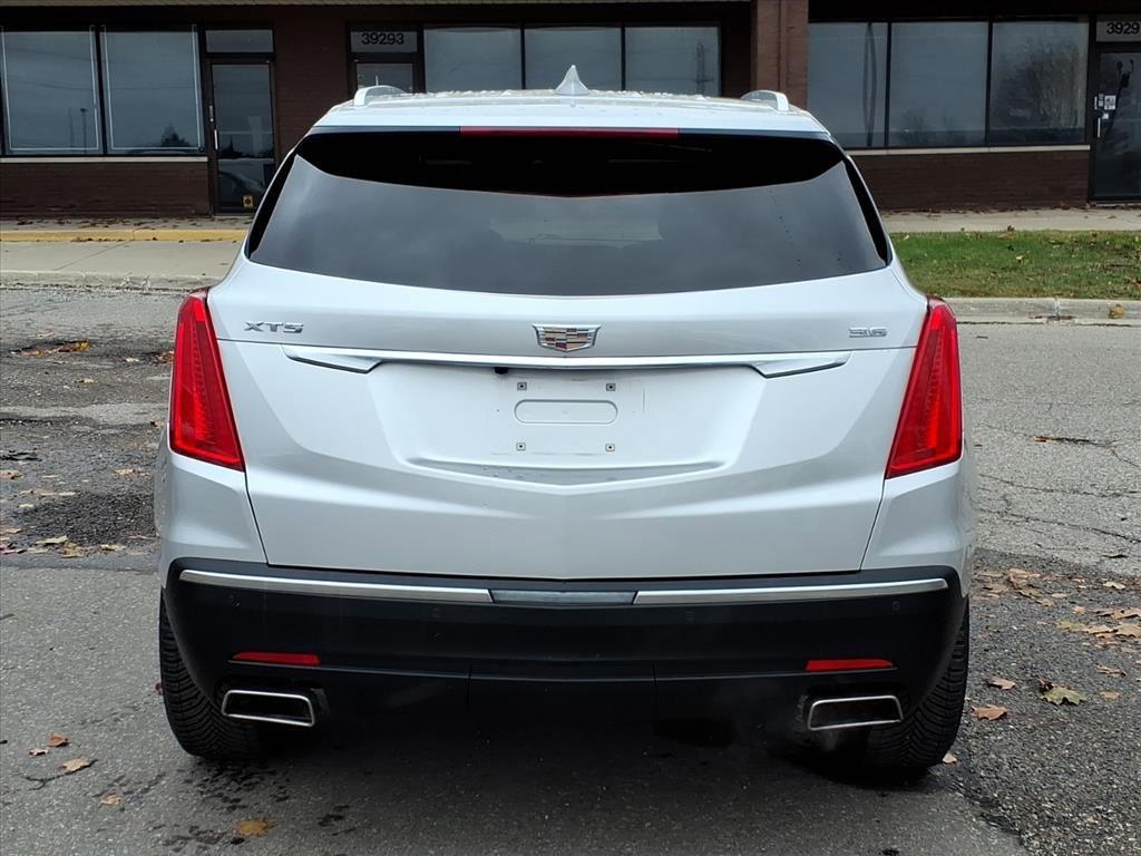 used 2019 Cadillac XT5 car, priced at $18,898
