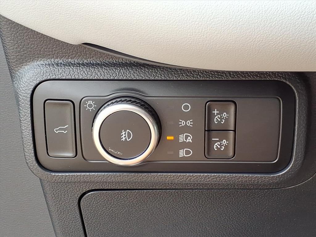 used 2025 Ford Explorer car, priced at $52,998