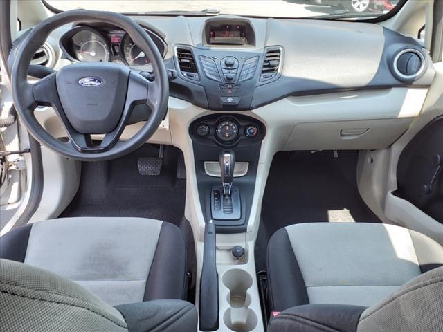 used 2013 Ford Fiesta car