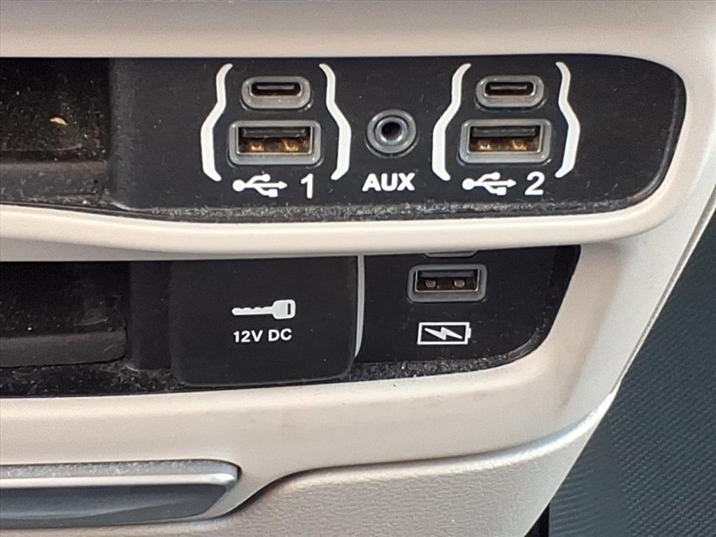 used 2022 Chrysler Pacifica car, priced at $20,998