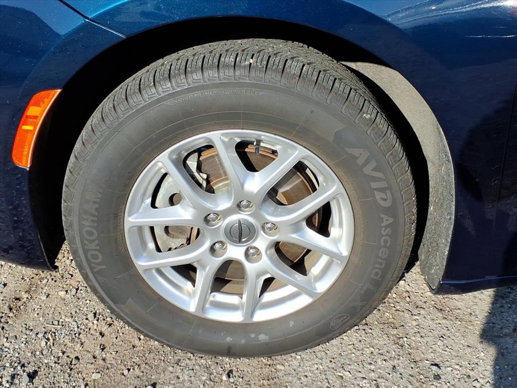 used 2022 Chrysler Pacifica car, priced at $20,998