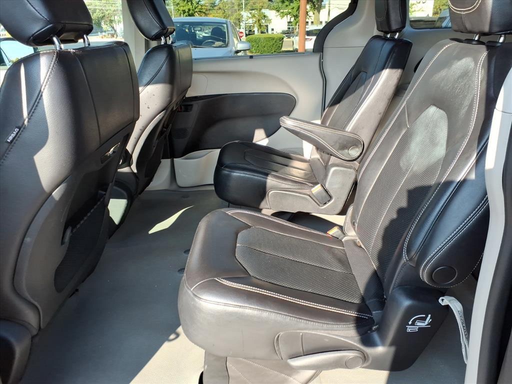 used 2022 Chrysler Pacifica car, priced at $20,998
