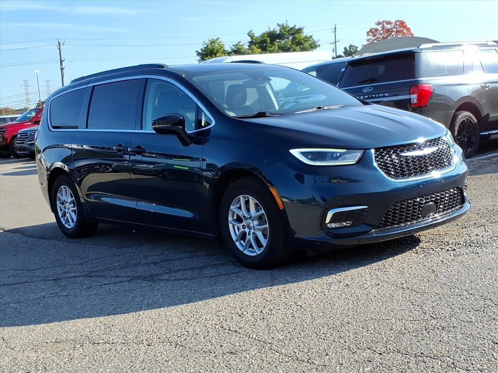 used 2022 Chrysler Pacifica car, priced at $20,998