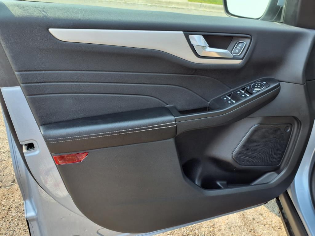 used 2022 Ford Escape car, priced at $21,998