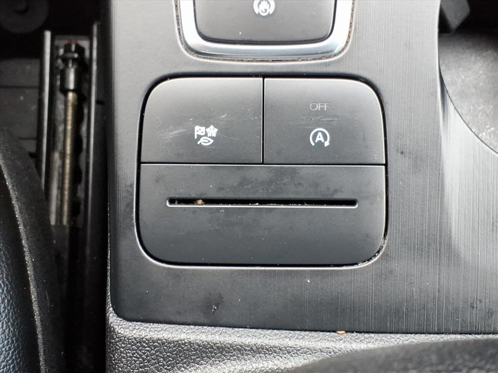 used 2022 Ford Escape car, priced at $19,898