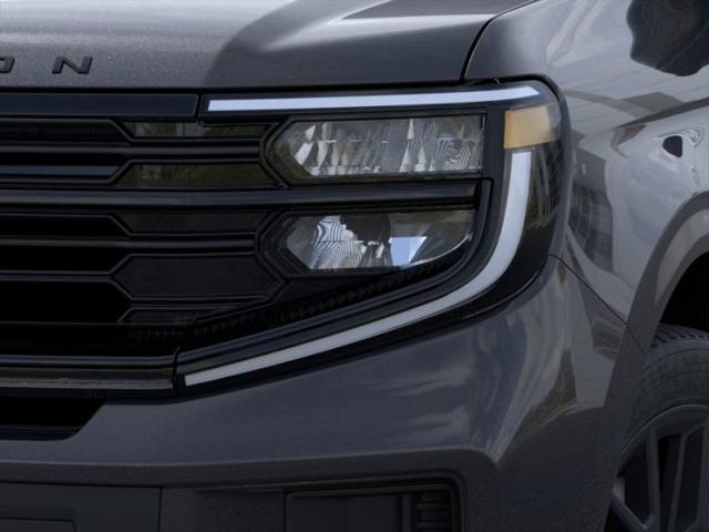new 2025 Ford Expedition car, priced at $77,854
