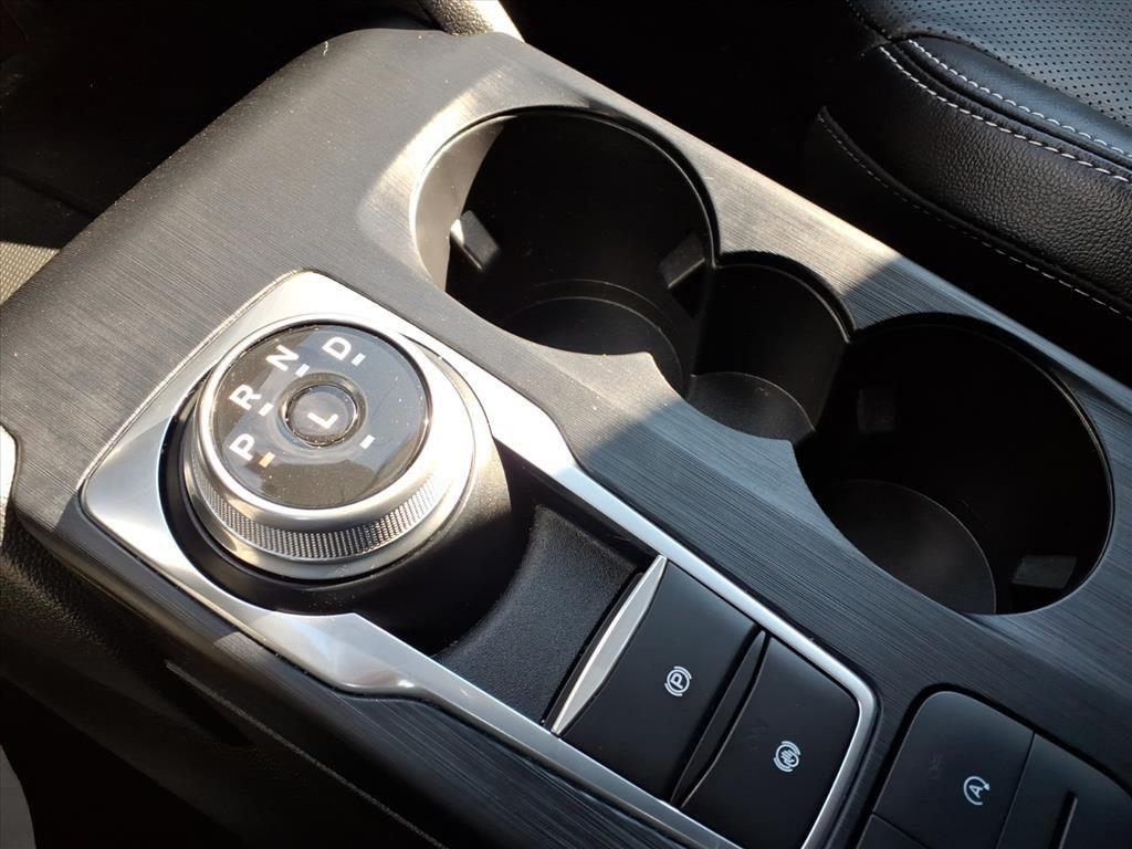 used 2022 Ford Escape car, priced at $21,998