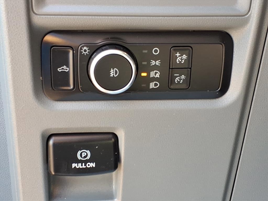 used 2021 Ford F-150 car, priced at $33,998