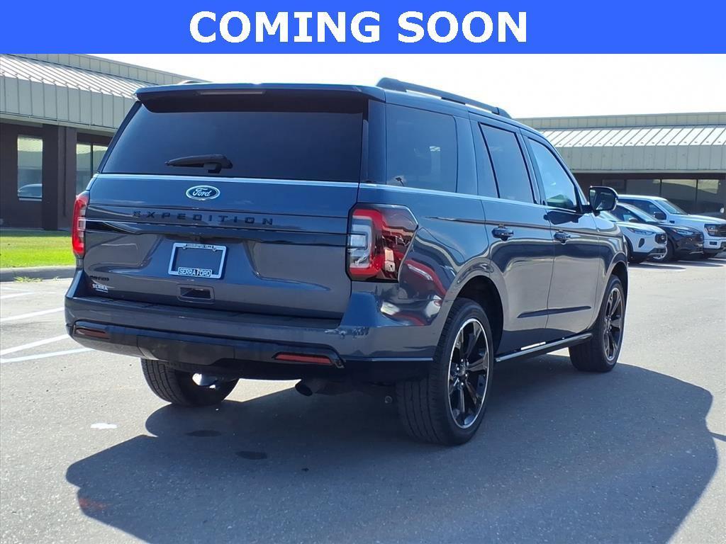 used 2023 Ford Expedition car, priced at $56,998