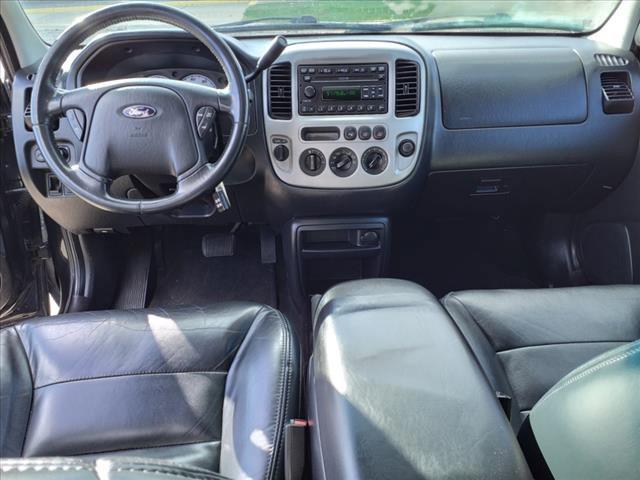 used 2004 Ford Escape car, priced at $4,998