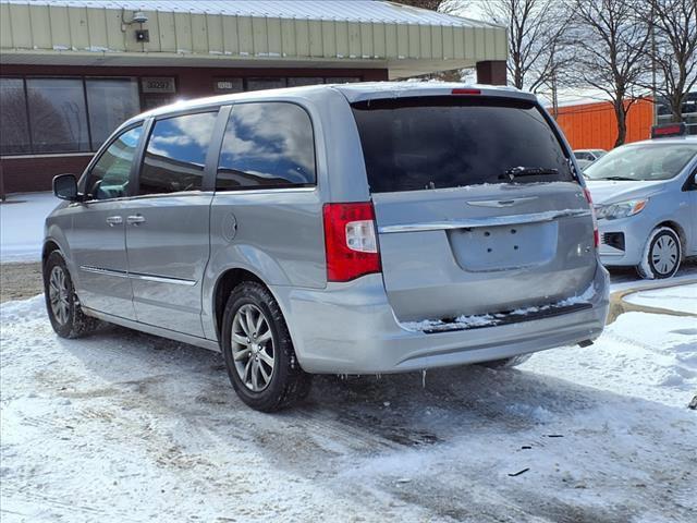 used 2015 Chrysler Town & Country car, priced at $7,488