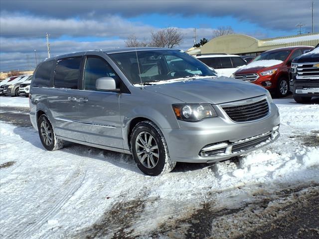 used 2015 Chrysler Town & Country car, priced at $7,488