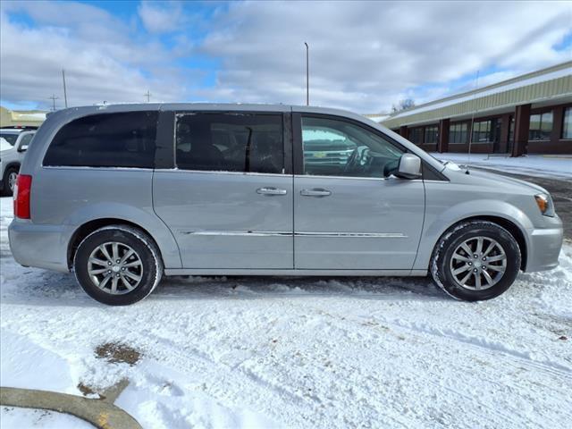 used 2015 Chrysler Town & Country car, priced at $7,488