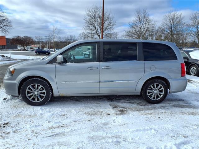 used 2015 Chrysler Town & Country car, priced at $7,488