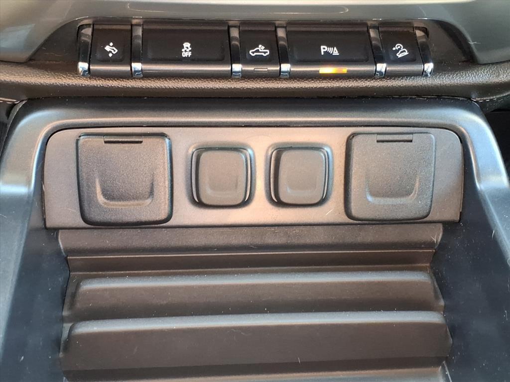 used 2018 Chevrolet Silverado 1500 car, priced at $24,998