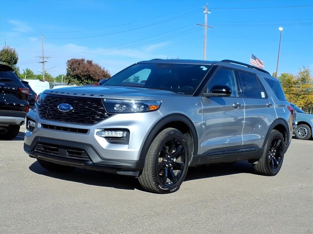 used 2023 Ford Explorer car, priced at $36,998
