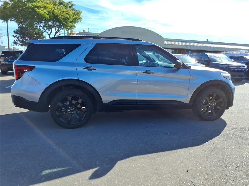 used 2023 Ford Explorer car, priced at $36,998