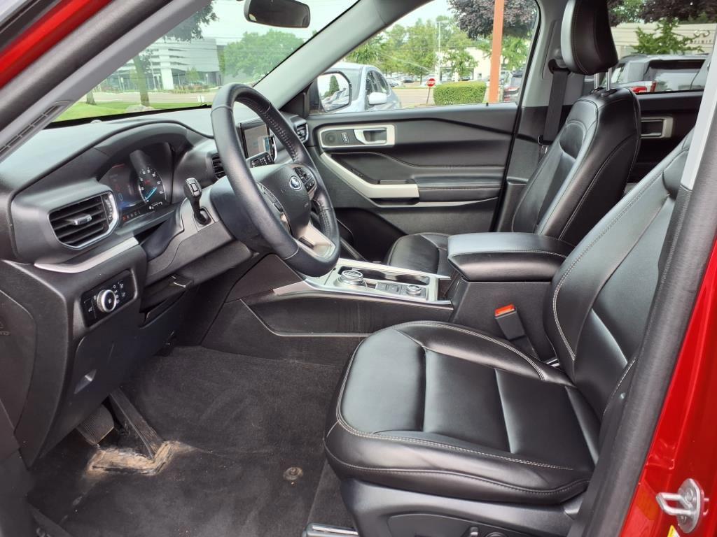 used 2023 Ford Explorer car, priced at $27,998