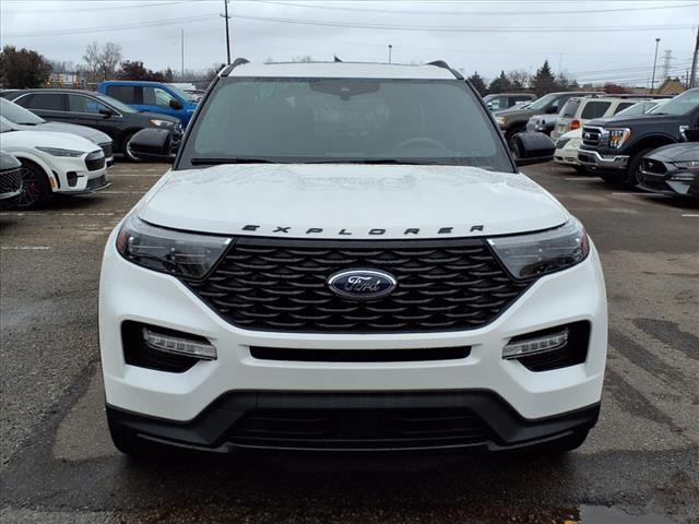 used 2024 Ford Explorer car, priced at $42,998