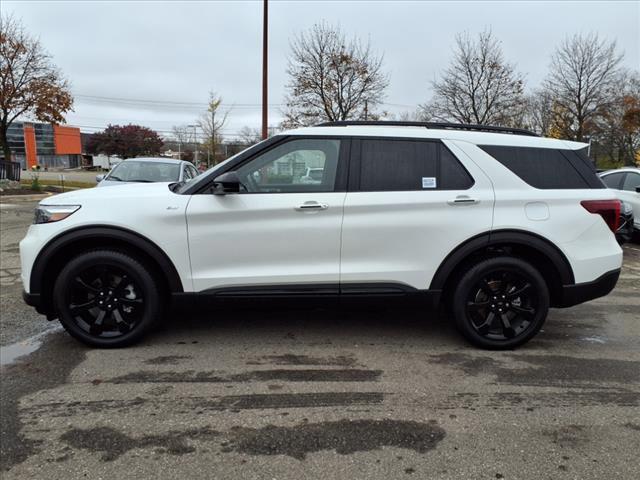 used 2024 Ford Explorer car, priced at $42,998